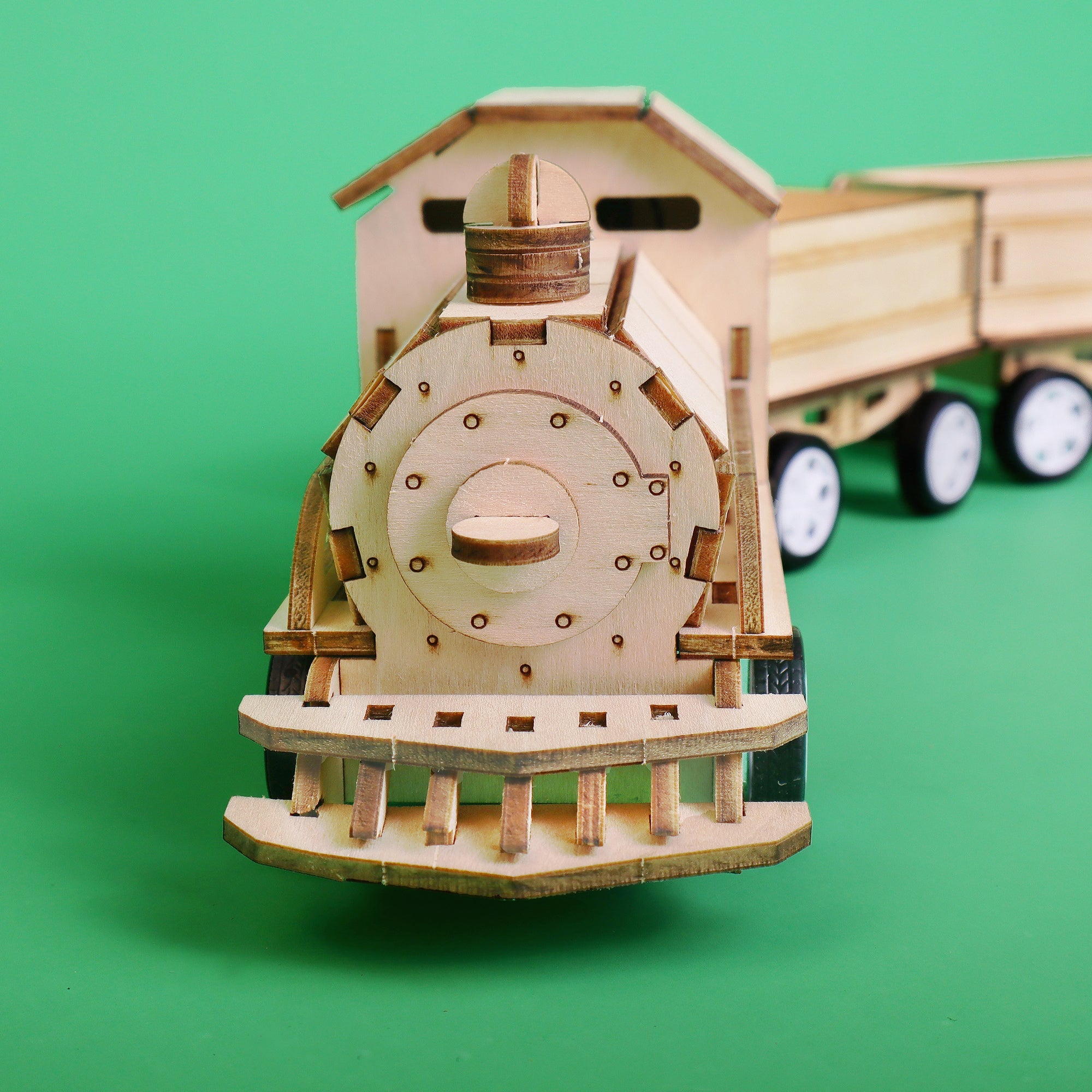 Train DIY Kit – STEM Educational Toy