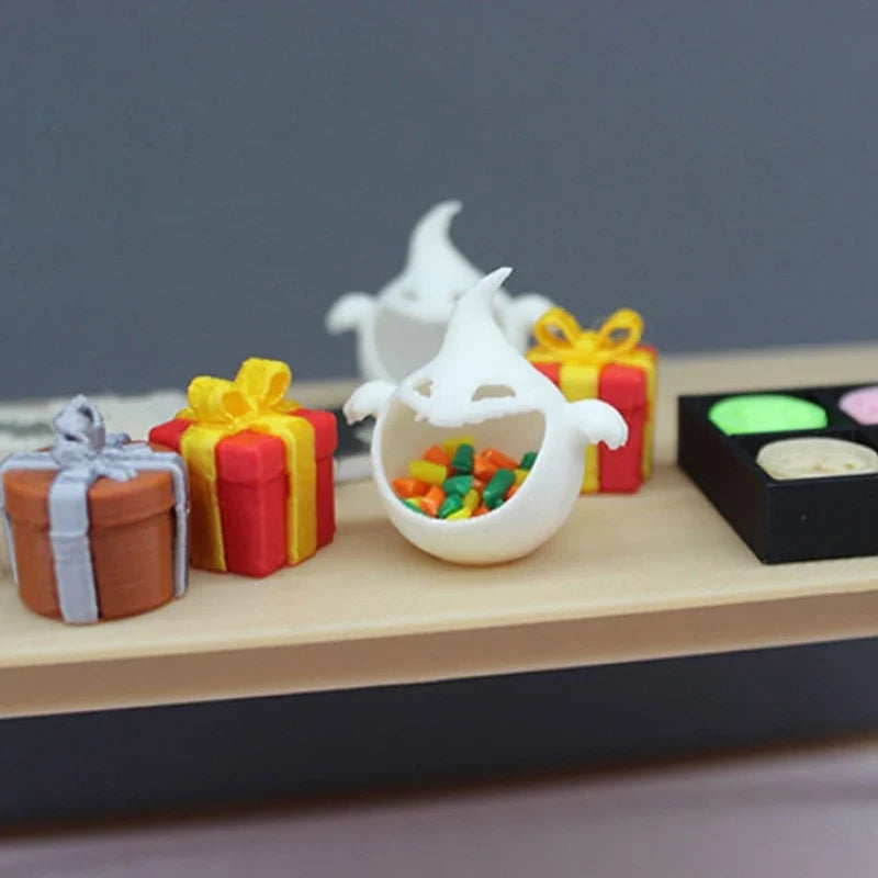 Halloween Miniature Scene Ornaments for Dollhouses