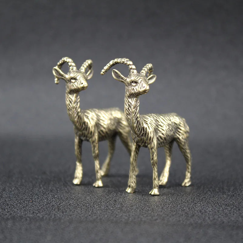 Retro Brass Goat & Cow Miniature Desk Decoration