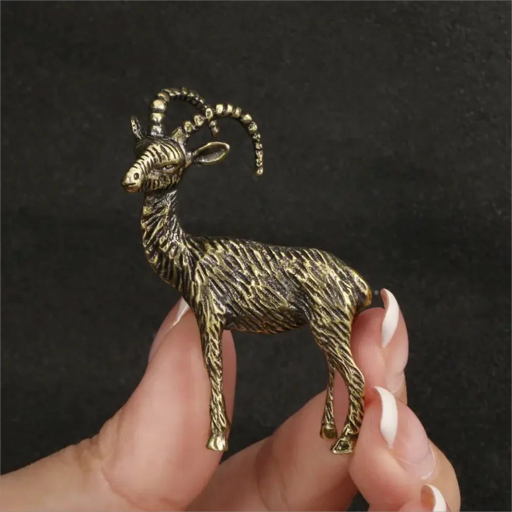 Retro Brass Goat & Cow Miniature Desk Decoration